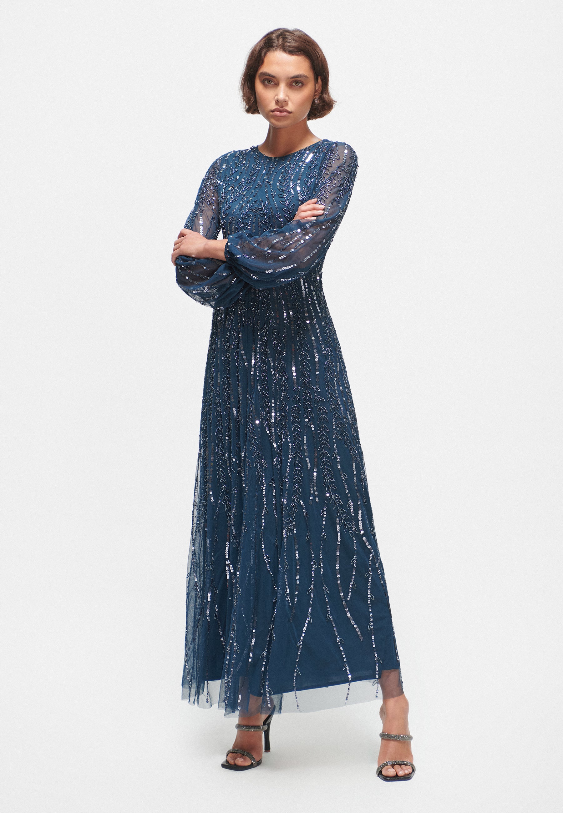 SEINNA MODEST EMBELLISHED SEQUIN MAXI DRESS | BTM240202N