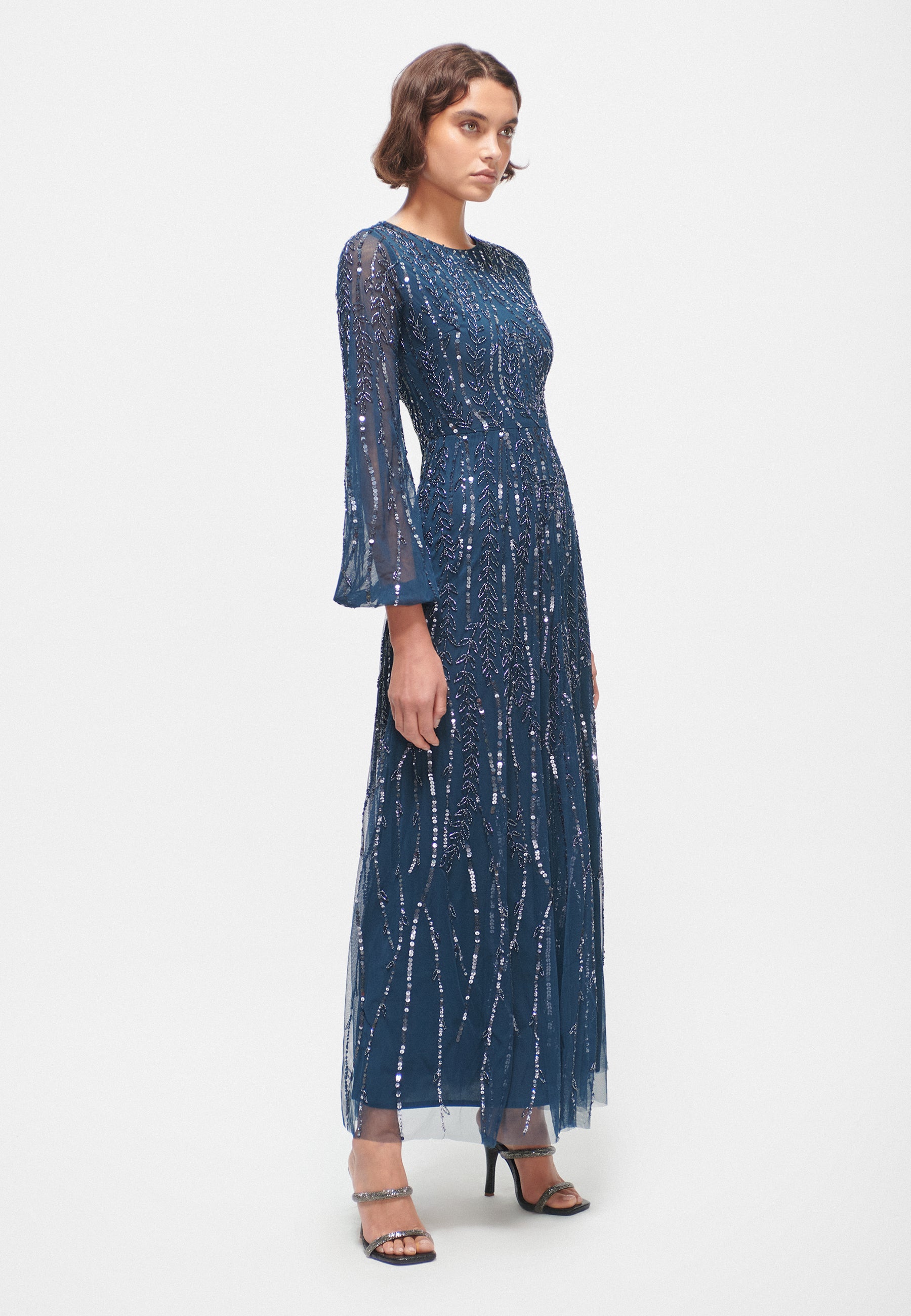 SEINNA MODEST EMBELLISHED SEQUIN MAXI DRESS | BTM240202N