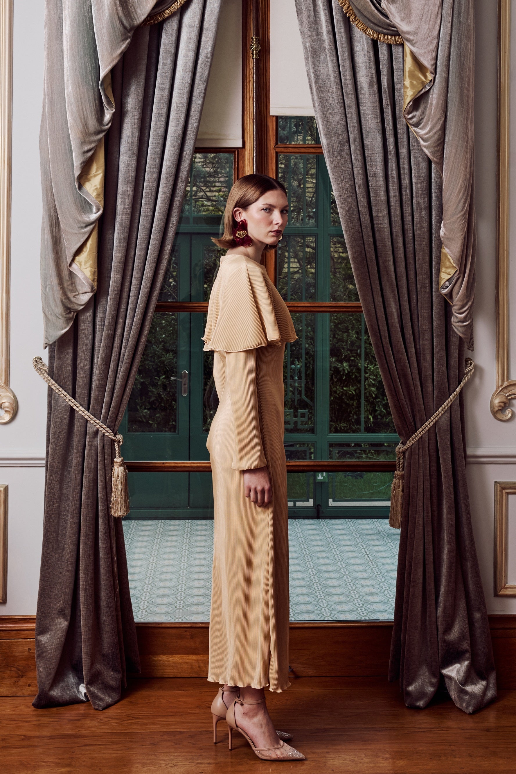 Nila Modest Maxi Dress | SP260144