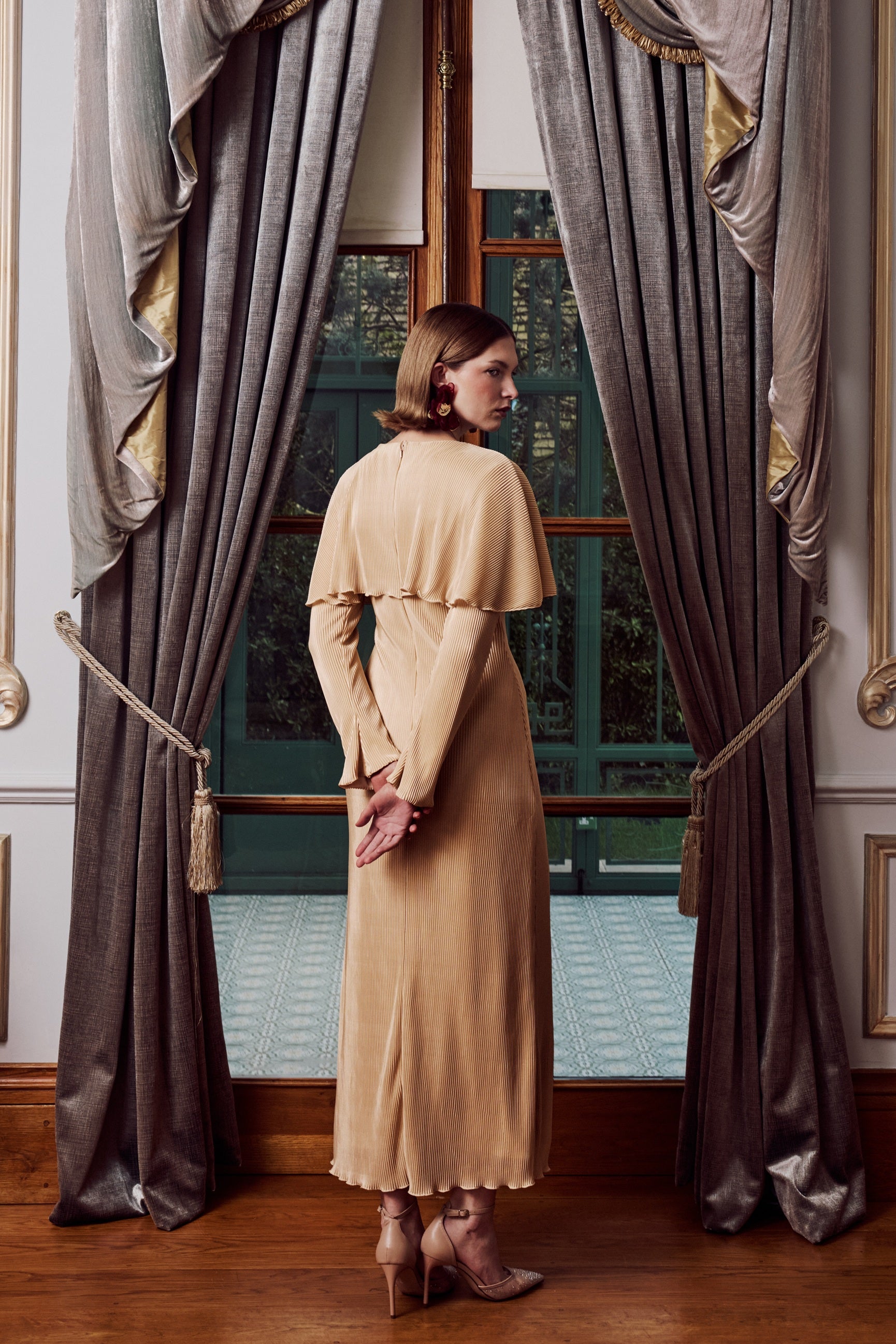Nila Modest Maxi Dress | SP260144