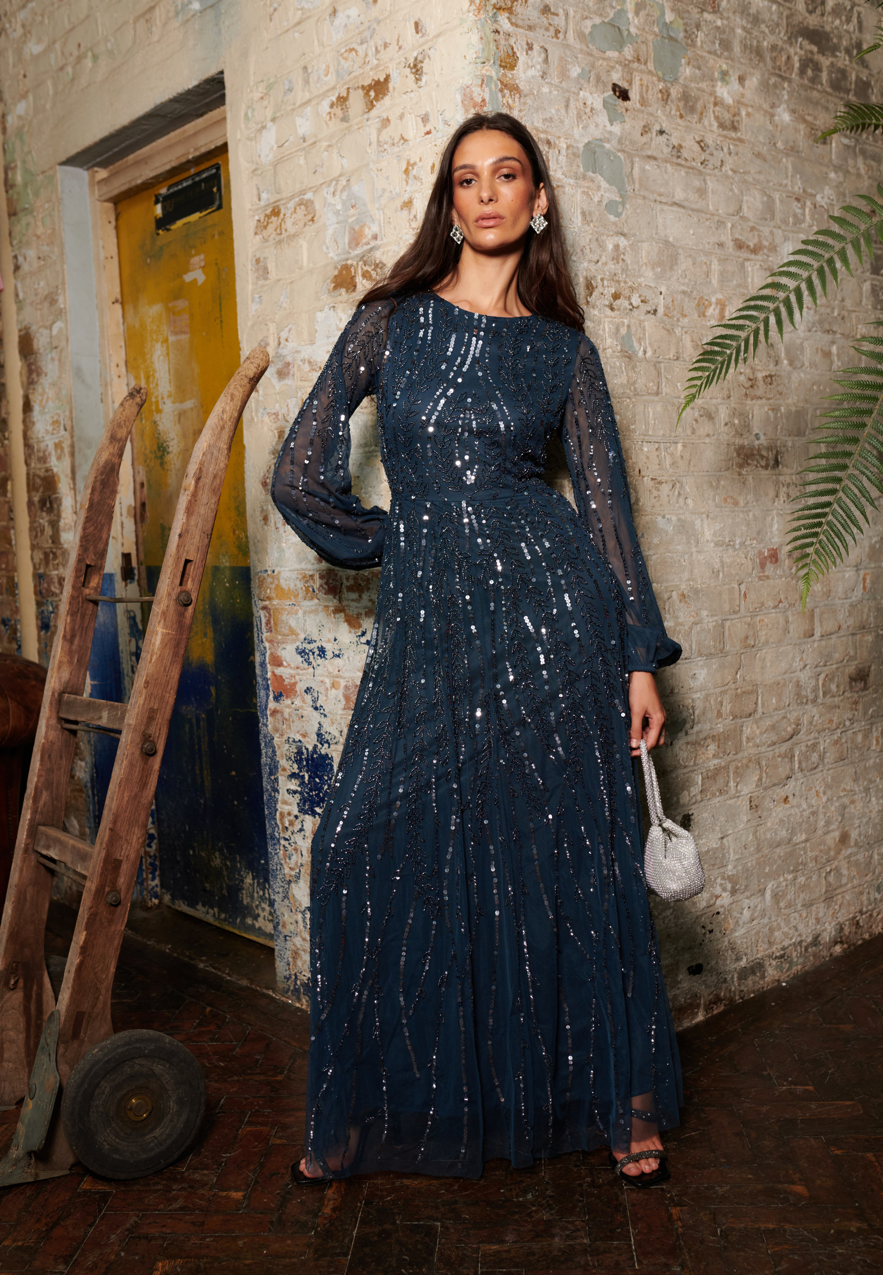 SEINNA MODEST EMBELLISHED SEQUIN MAXI DRESS | BTM240202N